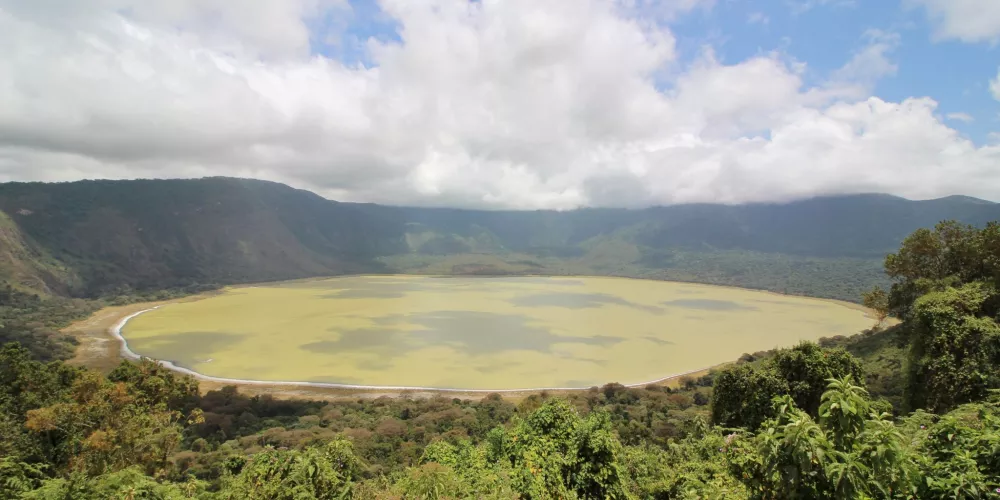 Walking on Empakaai Crater